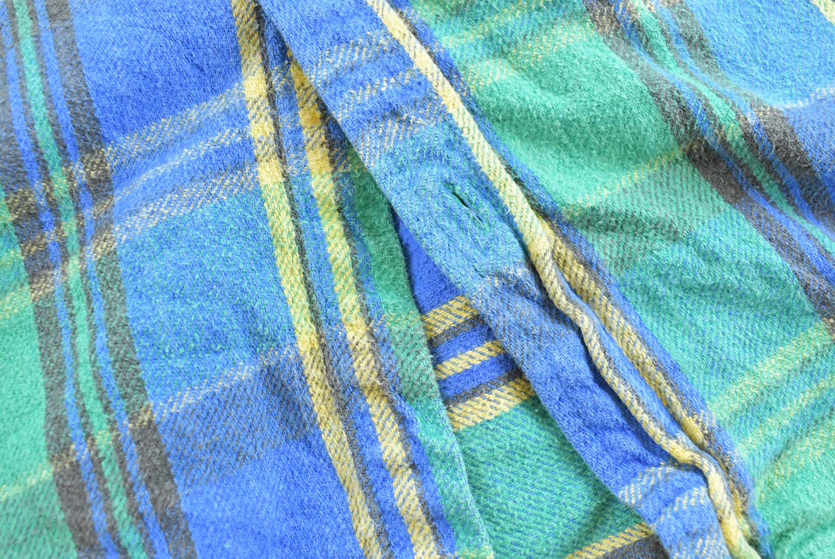 Vintage 1990s Coleman Outdoors Plaid Flannel Button Up Shirt Men's XL Men's Medium