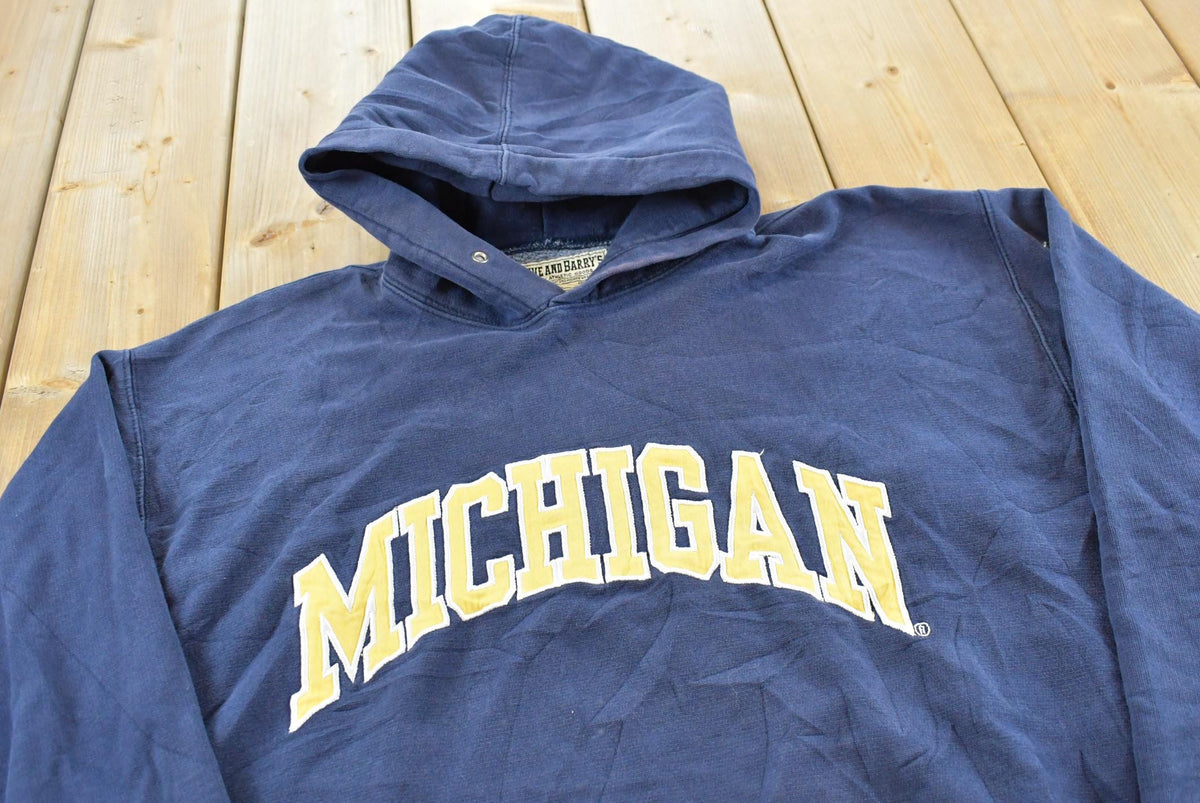Vintage 2000s Michigan University Steve Barry's Collegiate Hoodie Sweatshirt Men's XL