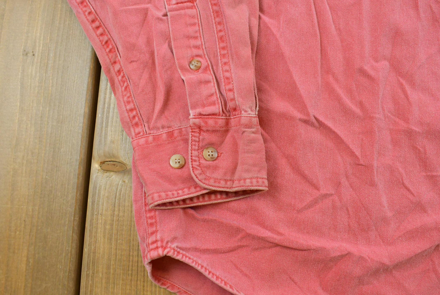 Vintage 1990's Marlboro Adventure Team Button Up Shirt Men's XL