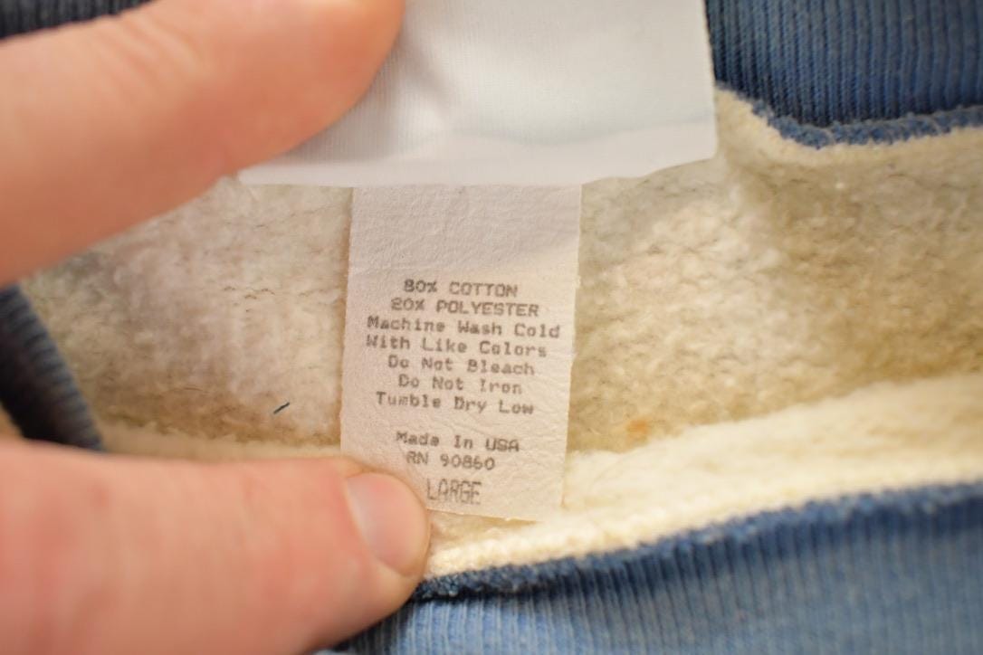 Vintage 1990s Artisans Winter Theme AOP Double Collar Crewneck Sweatshirt Men's L