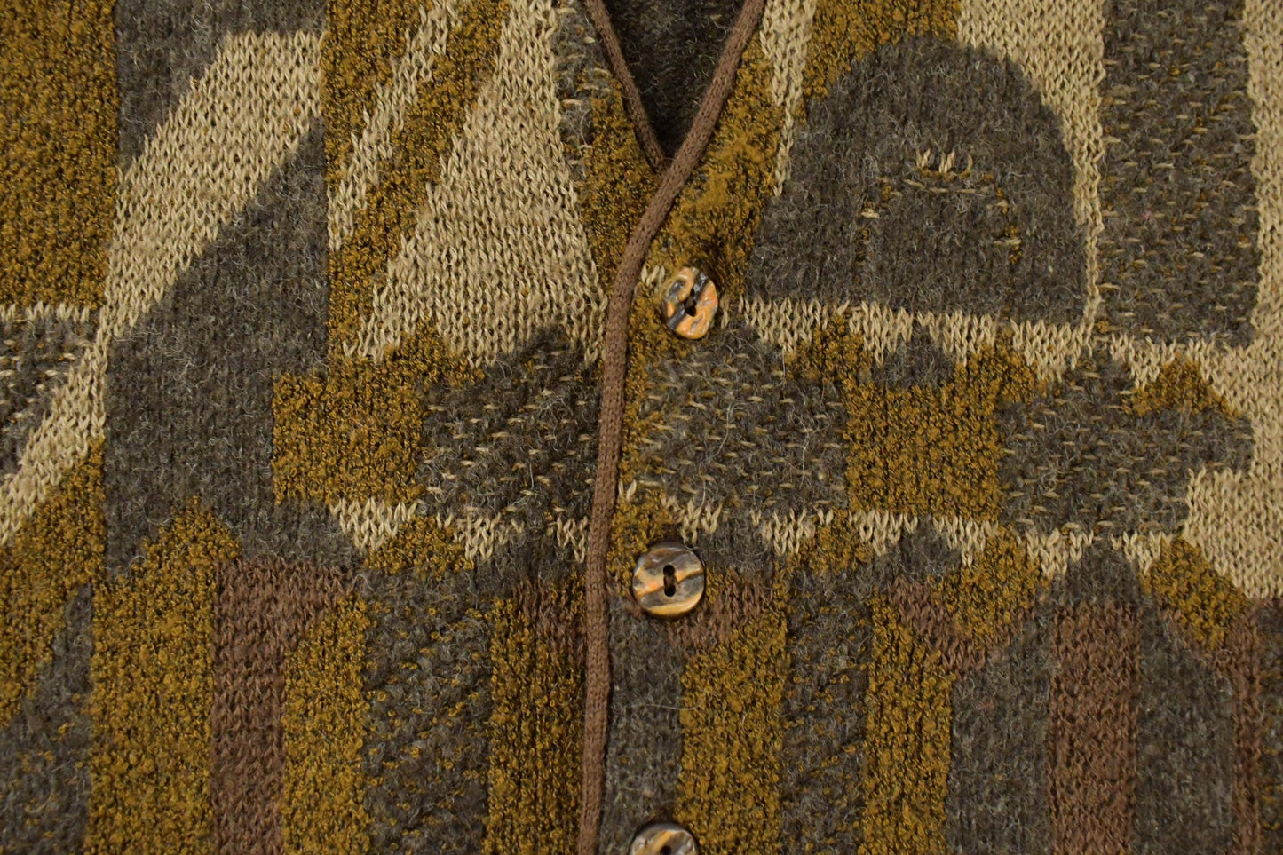 Vintage 1990s Lacas Gentleman Aztec Pattern Vest Men's Large