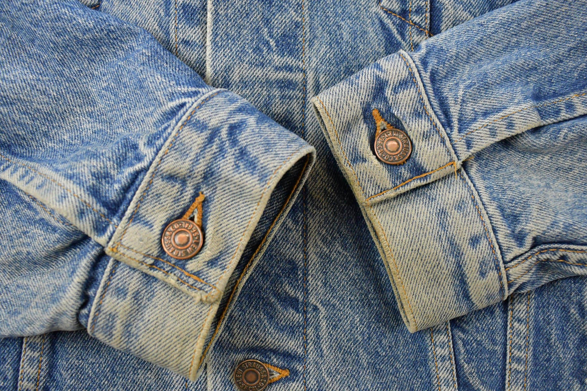 Vintage 1990s Levi's Denim Jean Trucker Jacket Men's L