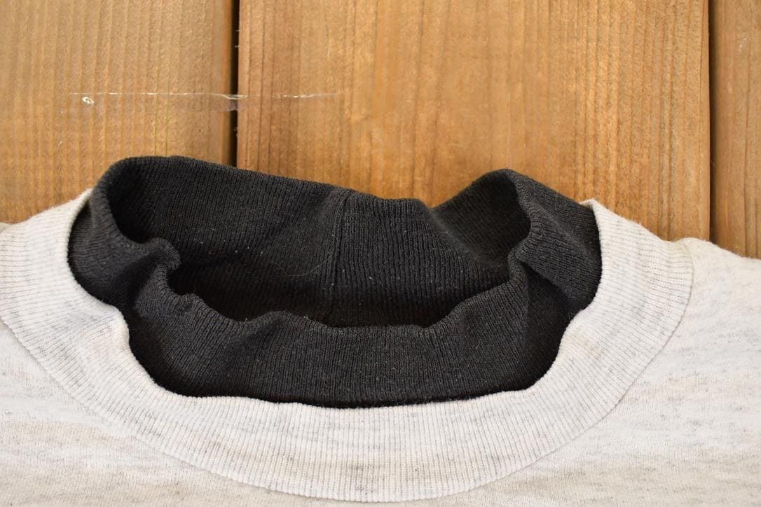 Vintage 1990s Cute Fall Cartoon Puppy Double Collar Graphic Print Crewneck Sweatshirt Womens L