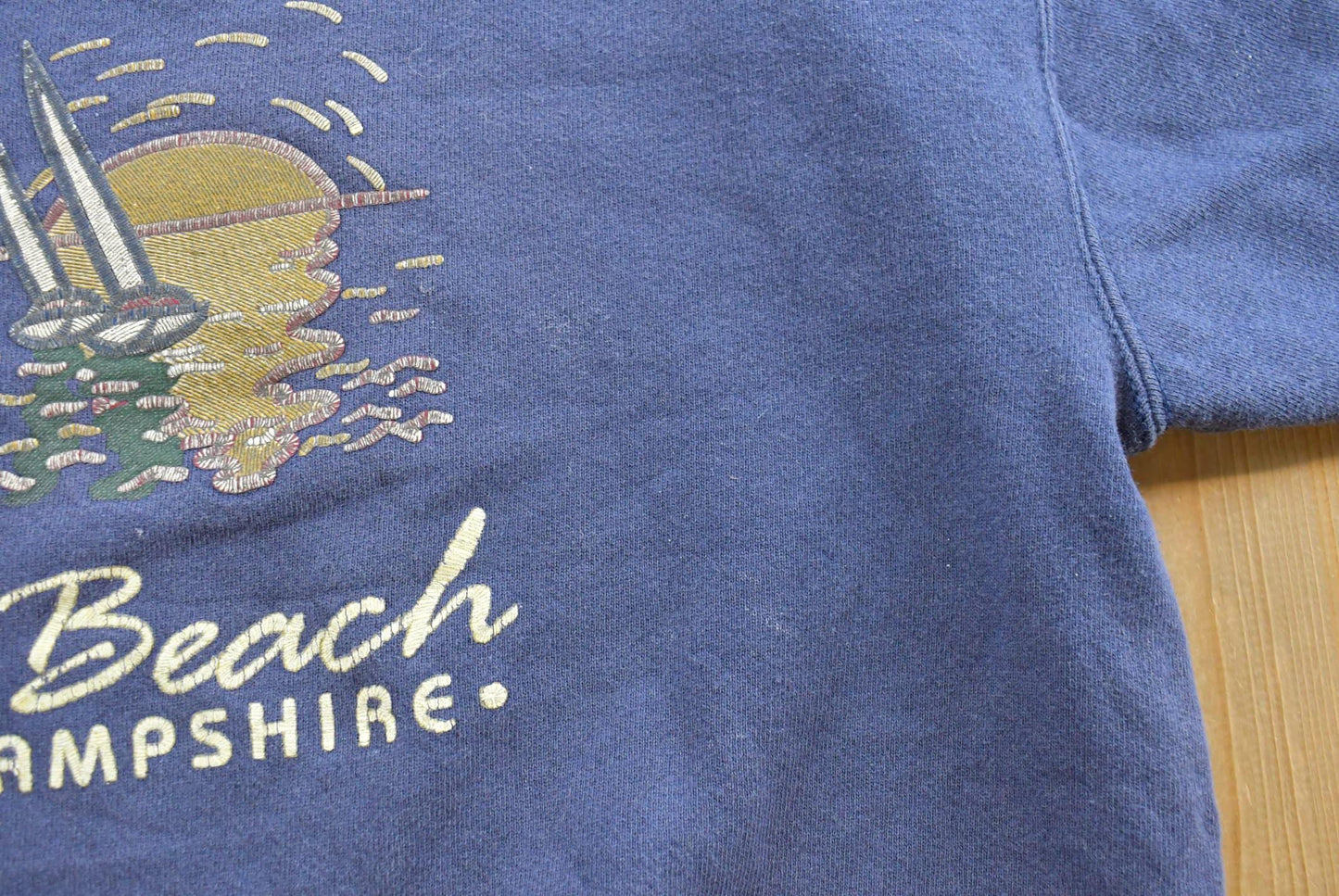 Vintage 1990s Lee Hampton Beach New Hampshire Souvenir Lighthouse Crew Neck Sweatshirt Men's L