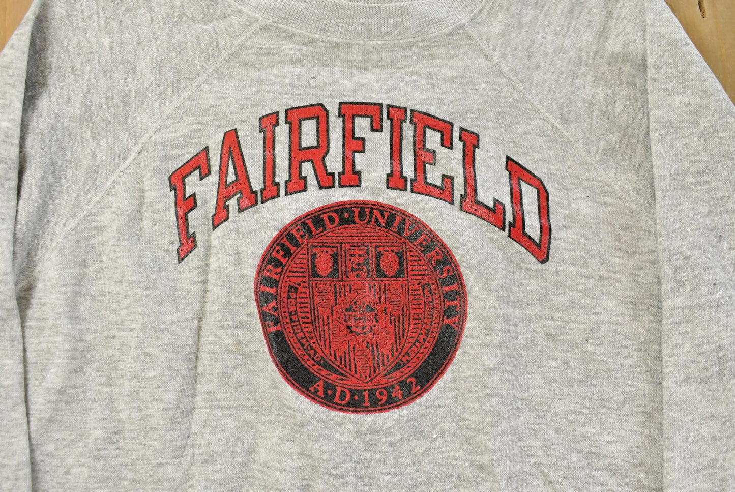 Vintage 1980s Fairfield University Crewneck Sweatshirt Men's Medium