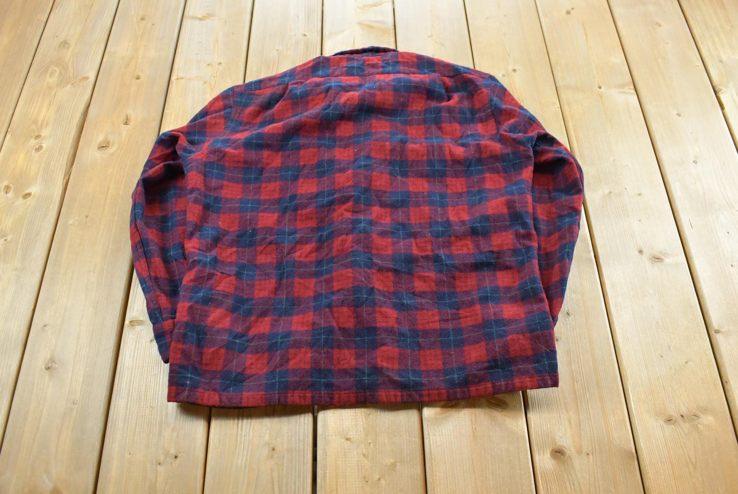 Vintage 1970s Pendleton Wool Flannel Board Shirt Men's M / Loop Collar True Vintage / 70s Robinson Dress Tartan / Made in USA