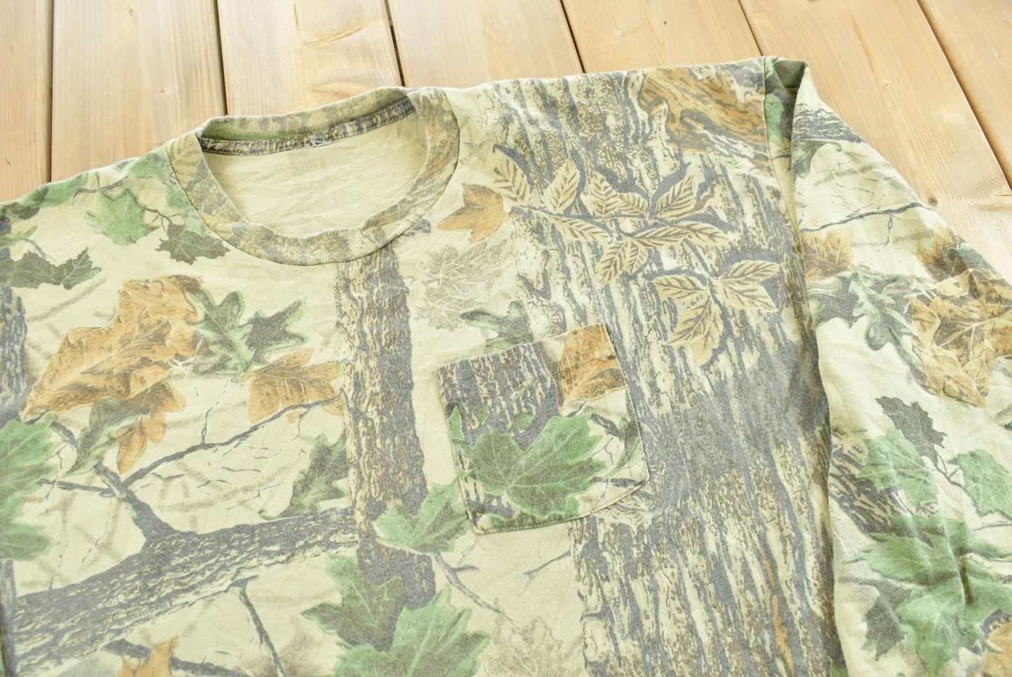 Vintage 1990s RealTree Camo Long Sleeve T-Shirt Men's 3XL / 90s Hunting Outdoors / Pocket Tee / Streetwear