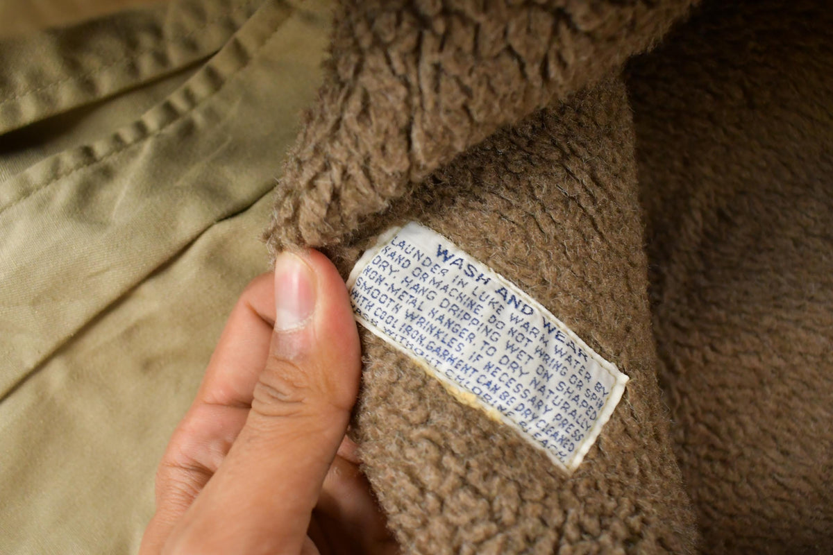 Vintage 1980s L.L. Bean Sherpa Lined Long Parka Field Jacket Men's Medium