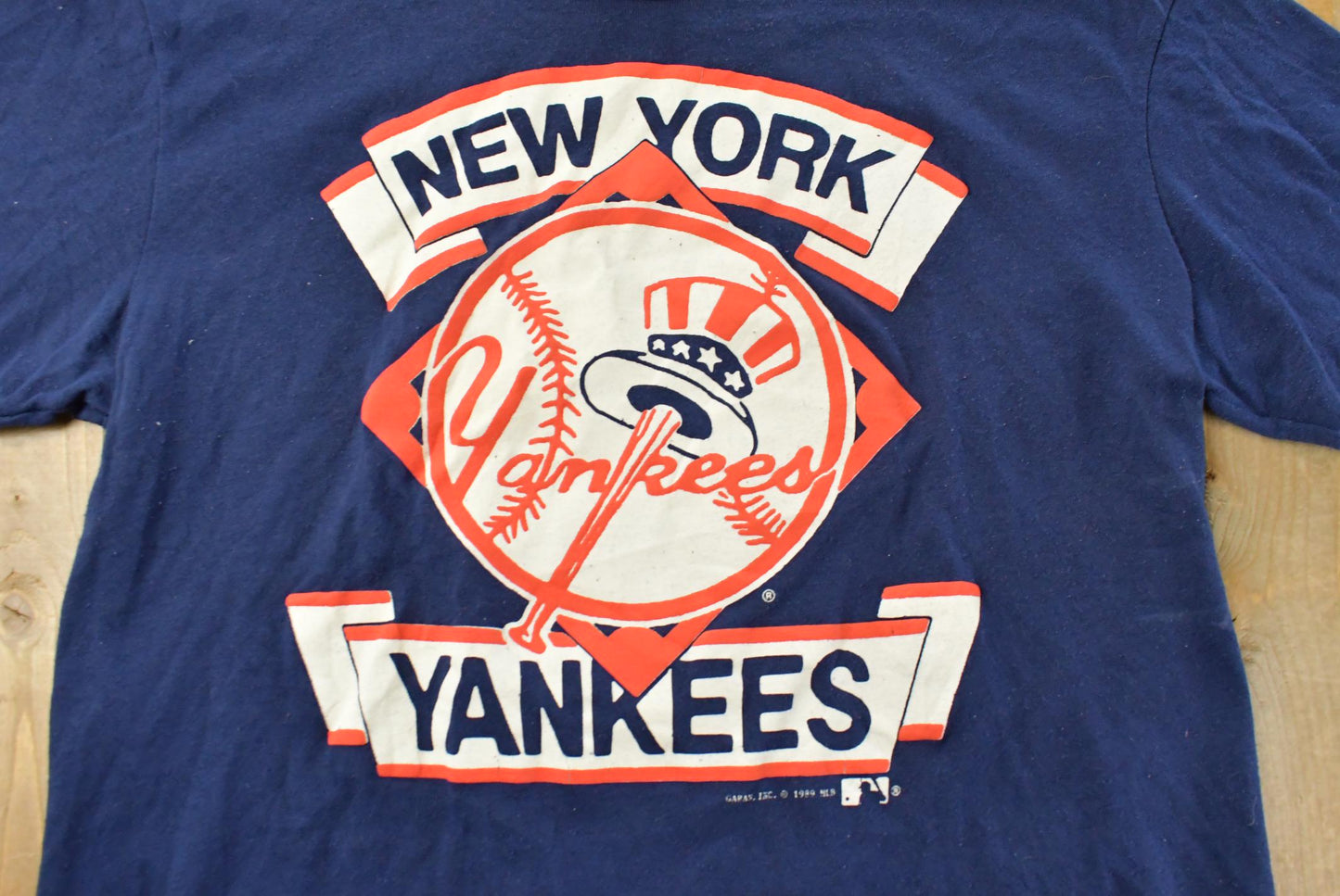 Vintage 1980s New York Yankees MLB Graphic T Shirt Women's L