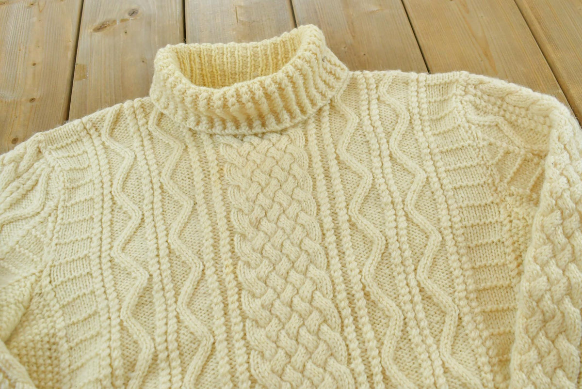 Vintage 1980s Wool 3D Cable Knit Sweater Men's M
