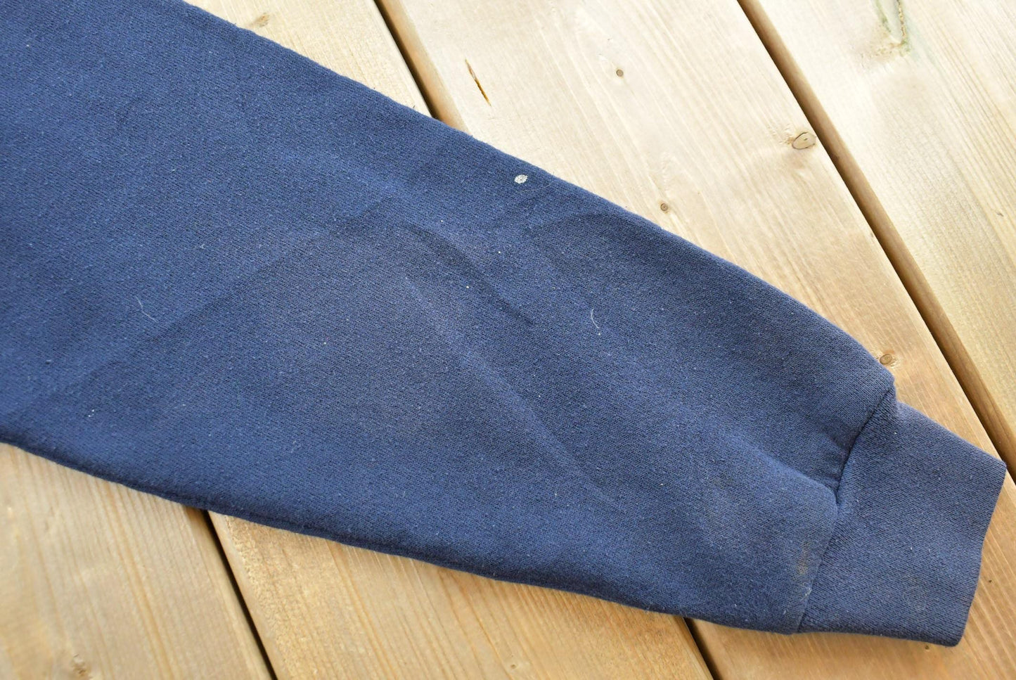 Vintage 1990s Discus Athletics Made In USA Basic Blank Blue Crewneck Sweatshirt Men's M