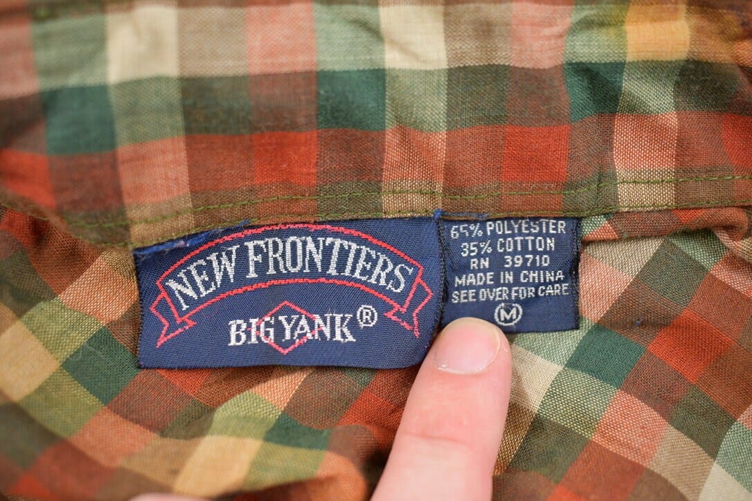 Vintage 1990s New Frontiers Big Yank Plaid Button Up Shirt Men's Medium
