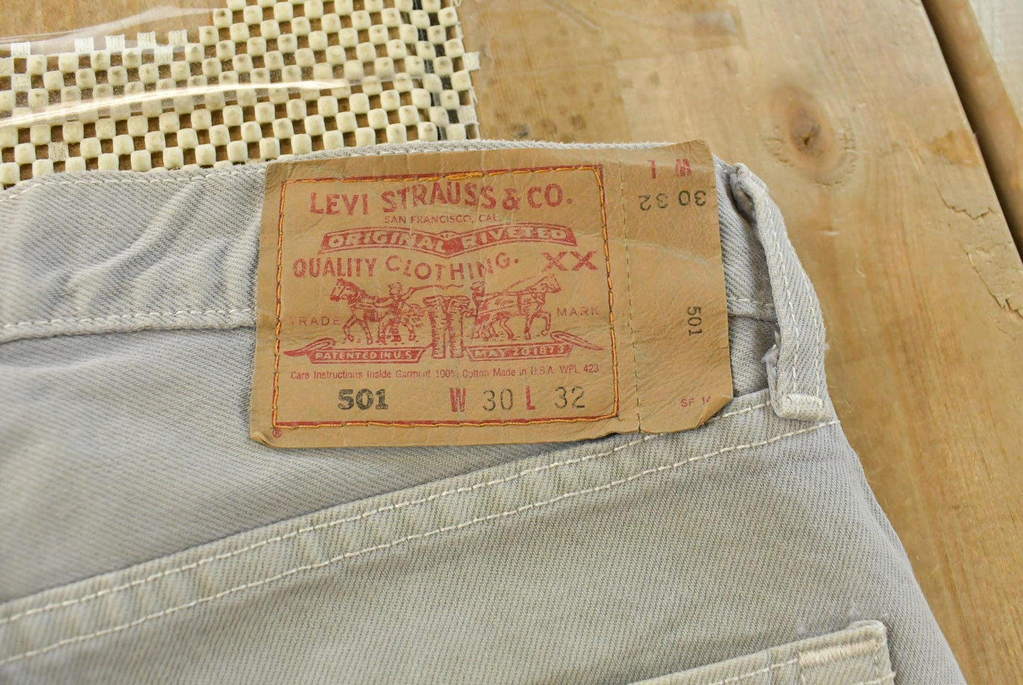 Vintage 1990s Levi's 501 Original Fit Gray Denim Jeans Men's 30 x 32