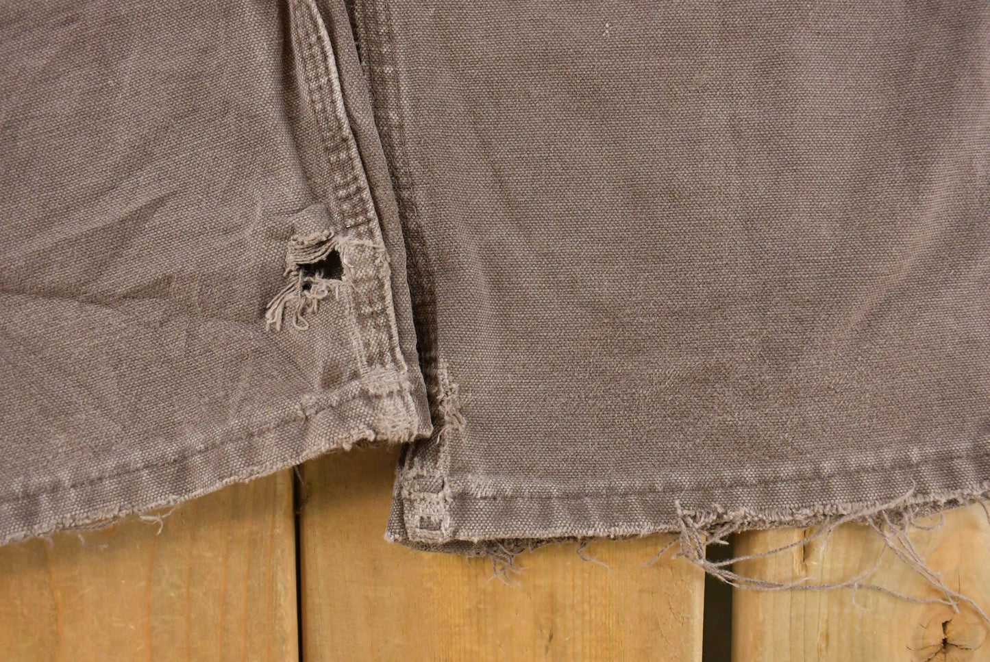 Vintage 2000s Thrashed Carhartt Double Knee Work Pants Men's 33 x 30