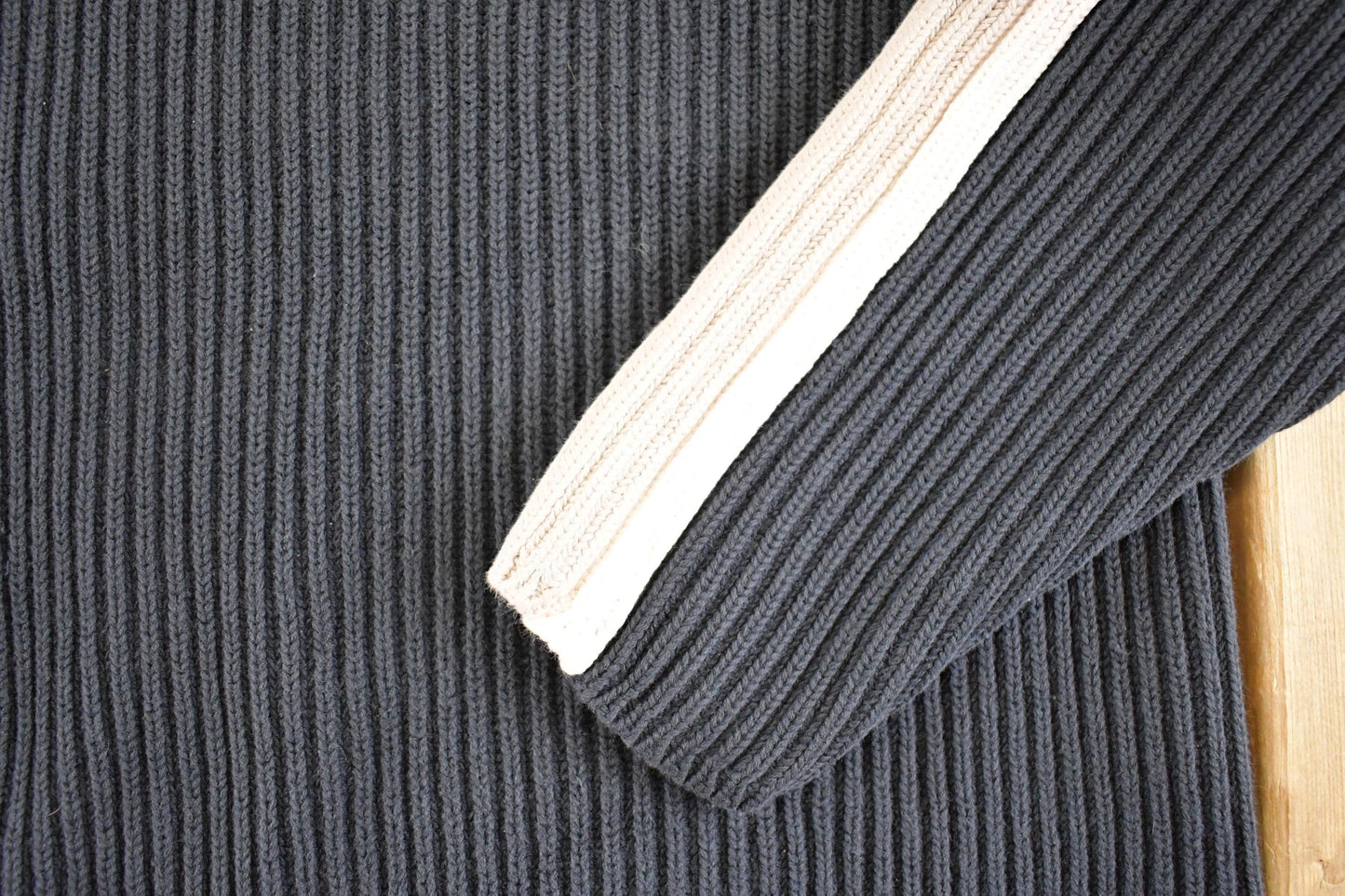 Vintage 1990s Gap Ribbed Knit Crewneck Sweater Men's M