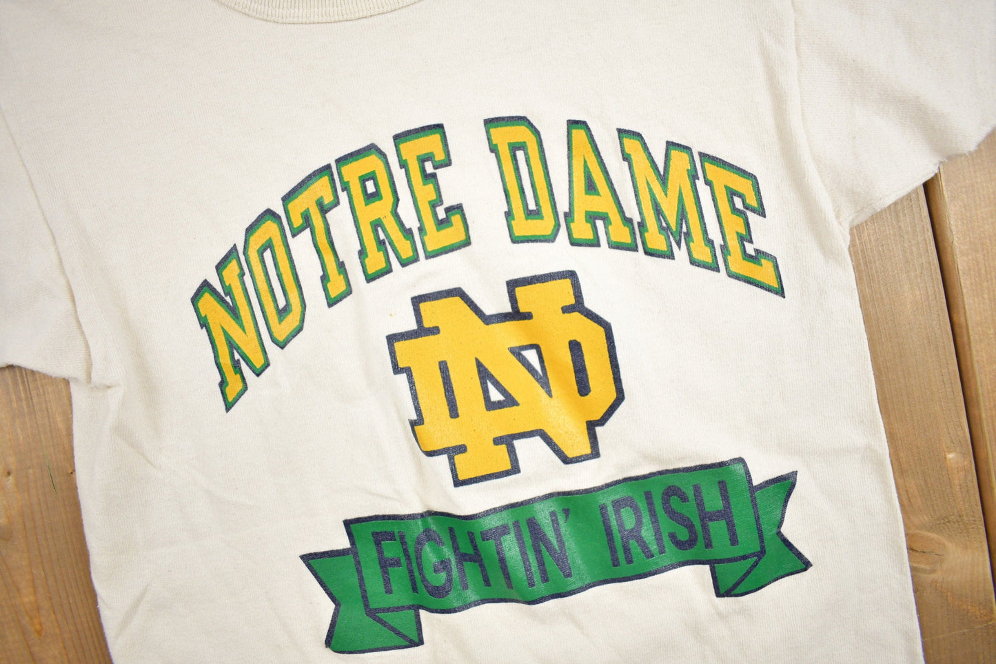 Vintage 1980s University Of Notre Dame Fighting Irish Champion T Shirt Single Stitch Collegiate Shirt Men's XS