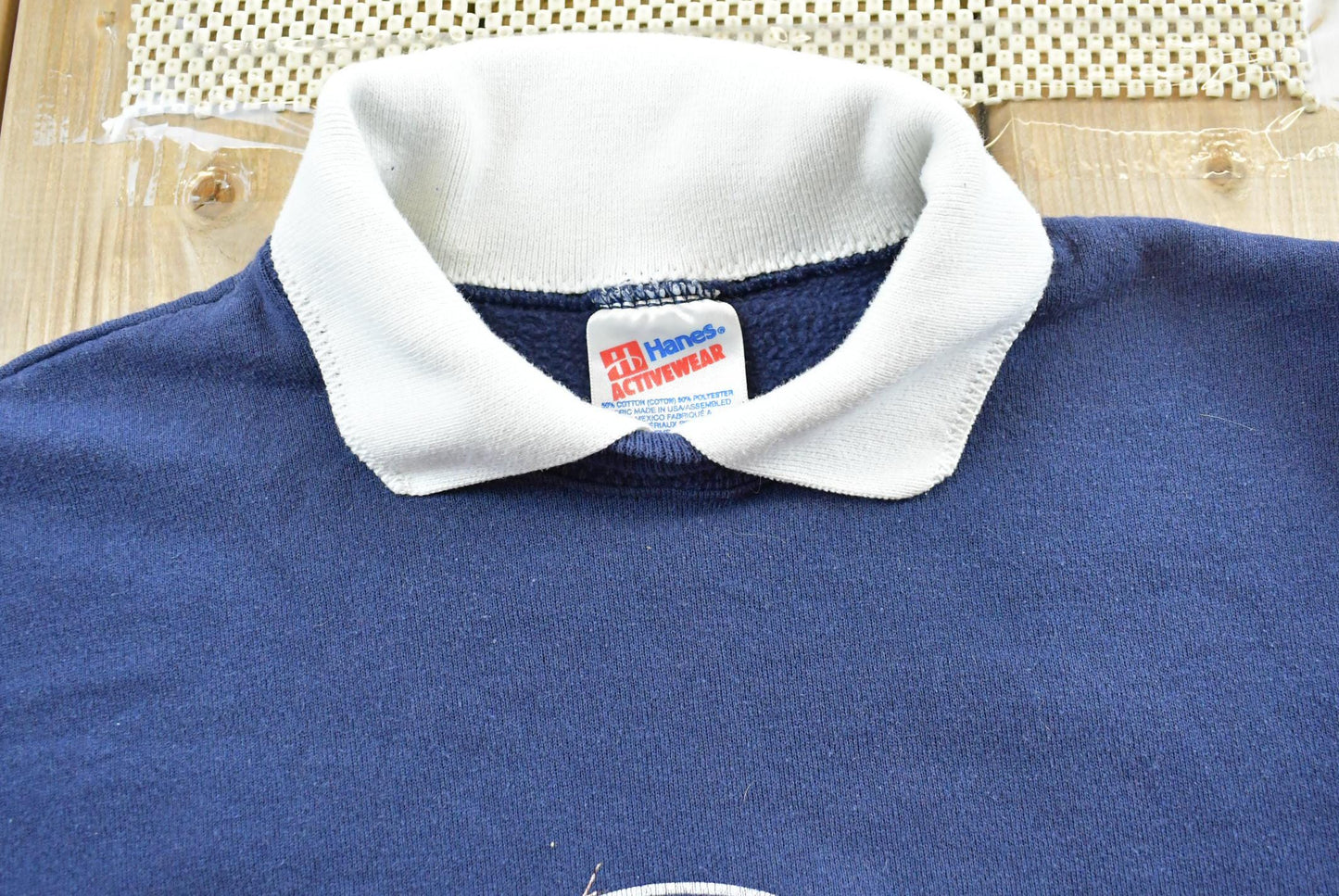 Vintage 1990s Hanes Hummingbird Double Collar Crewneck Sweatshirt Men's L