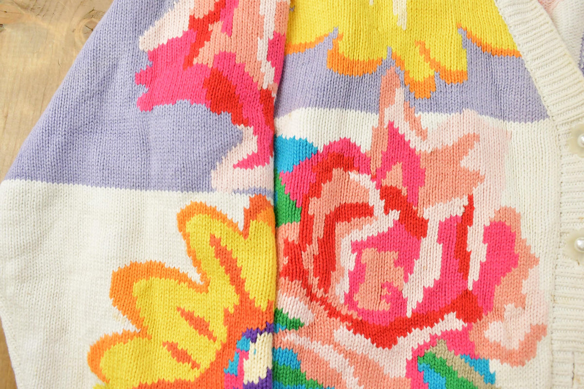 Vintage 1990s Floral Knit Cardigan Sweater Women's L