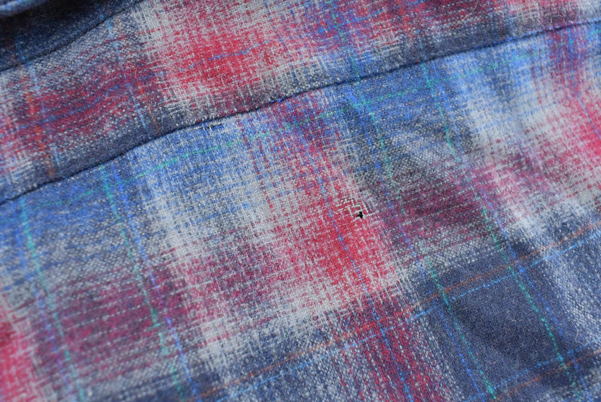 Vintage 1980s Pendleton Wool Plaid Flannel Button Up Shirt Men's L