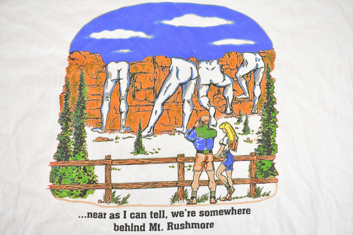 Vintage 2000s Behind Mount Rushmore Double Sided Funny Parody Souvenir T-Shirt Men's XL