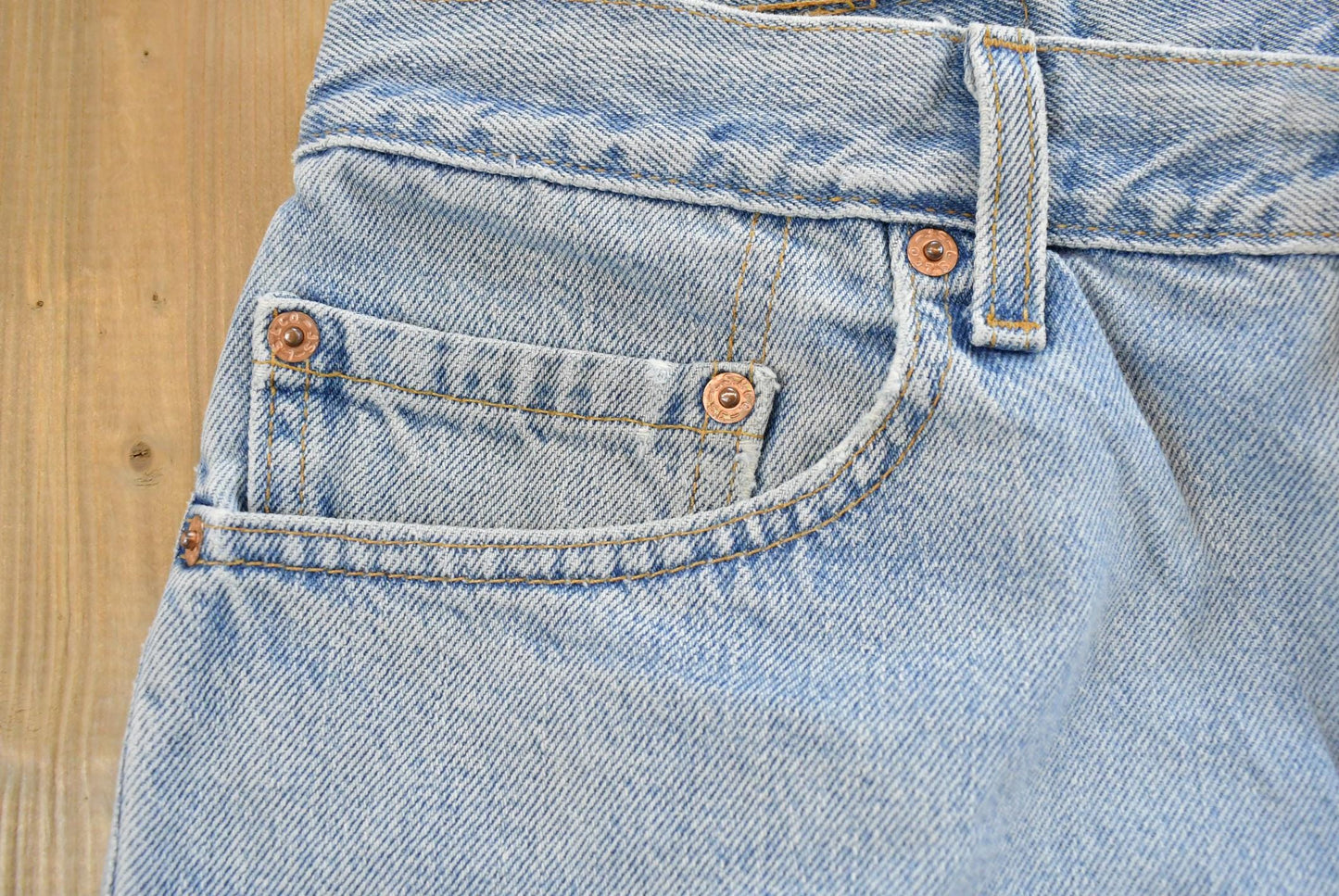 Vintage 1990s Levi's 505 Regular Straight Fit Denim Jeans Men's 32 x 29