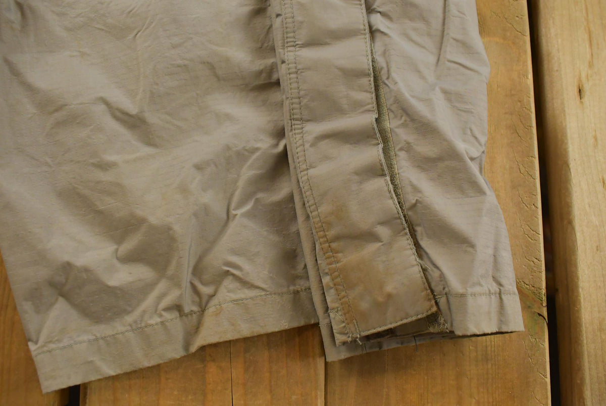 Vintage 1990s Patagonia Full Side Zip Pants Men's Large