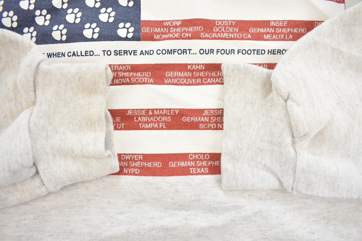 Vintage 2001 Canine Heroes Memorial American Flag Souvenir Crewneck Sweatshirt Men's L
