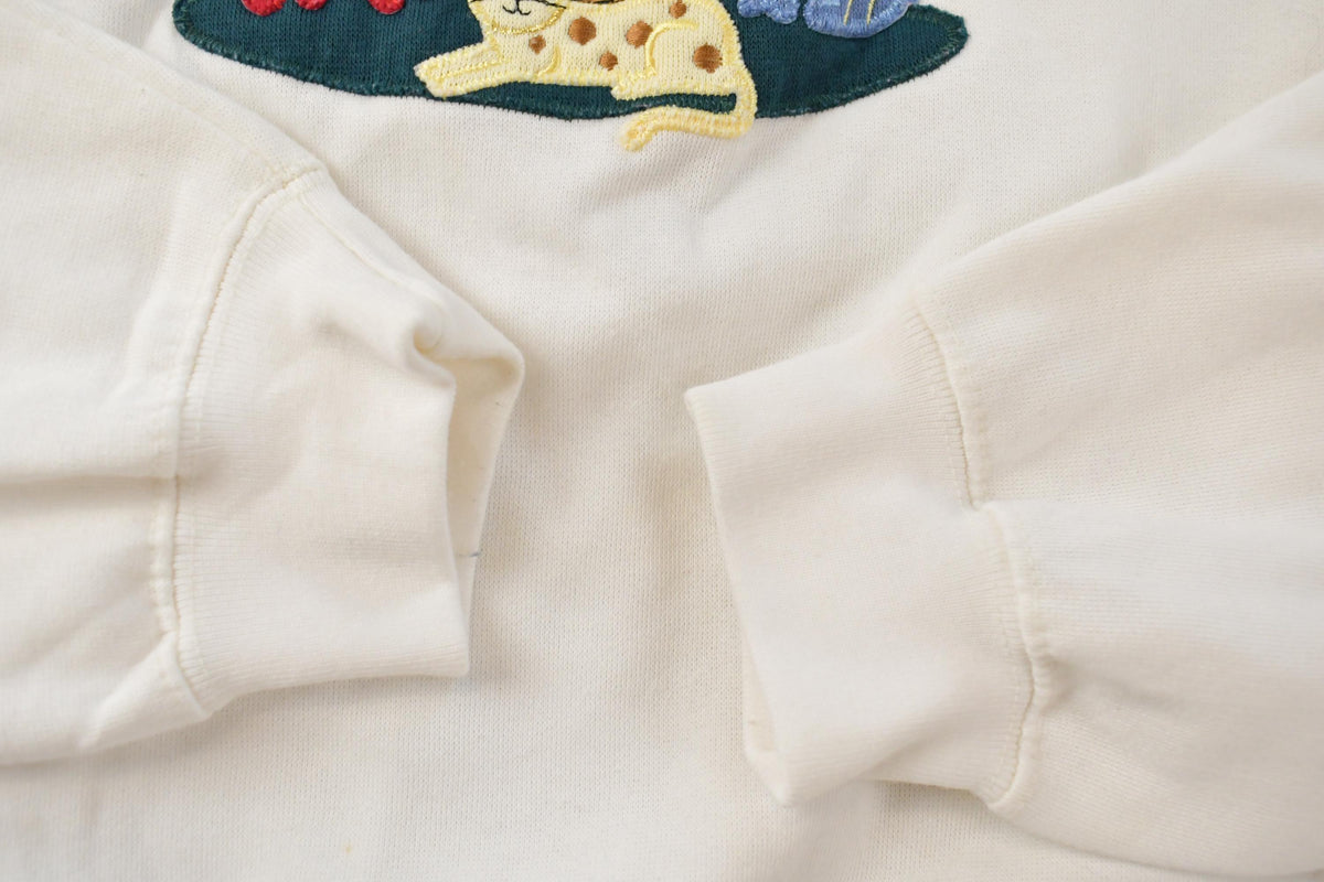 Vintage 1990s Cat Embroidered Cute Grandma Style Crewneck Sweatshirt Men's Large