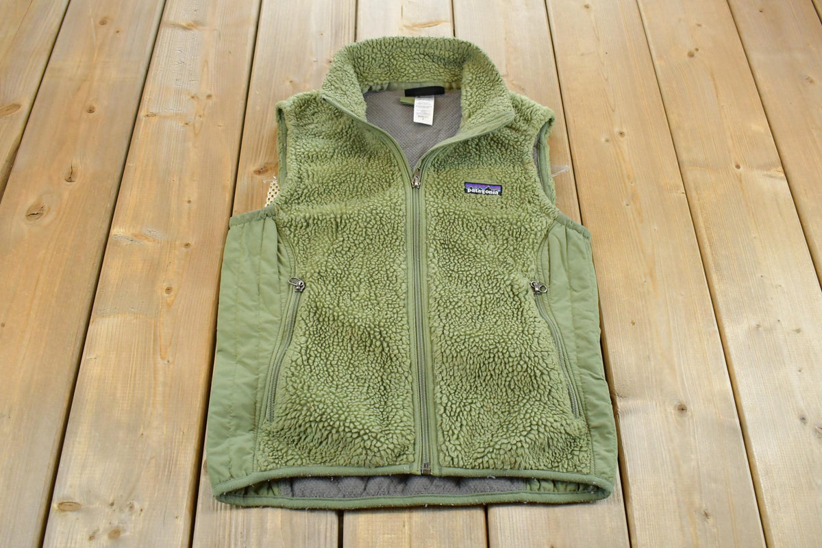 Vintage 2000s Patagonia Deep Pile Fleece Vest Women's S / Y2K Outdoorsman Streetwear Hiking / Patty / Essentials / Layering