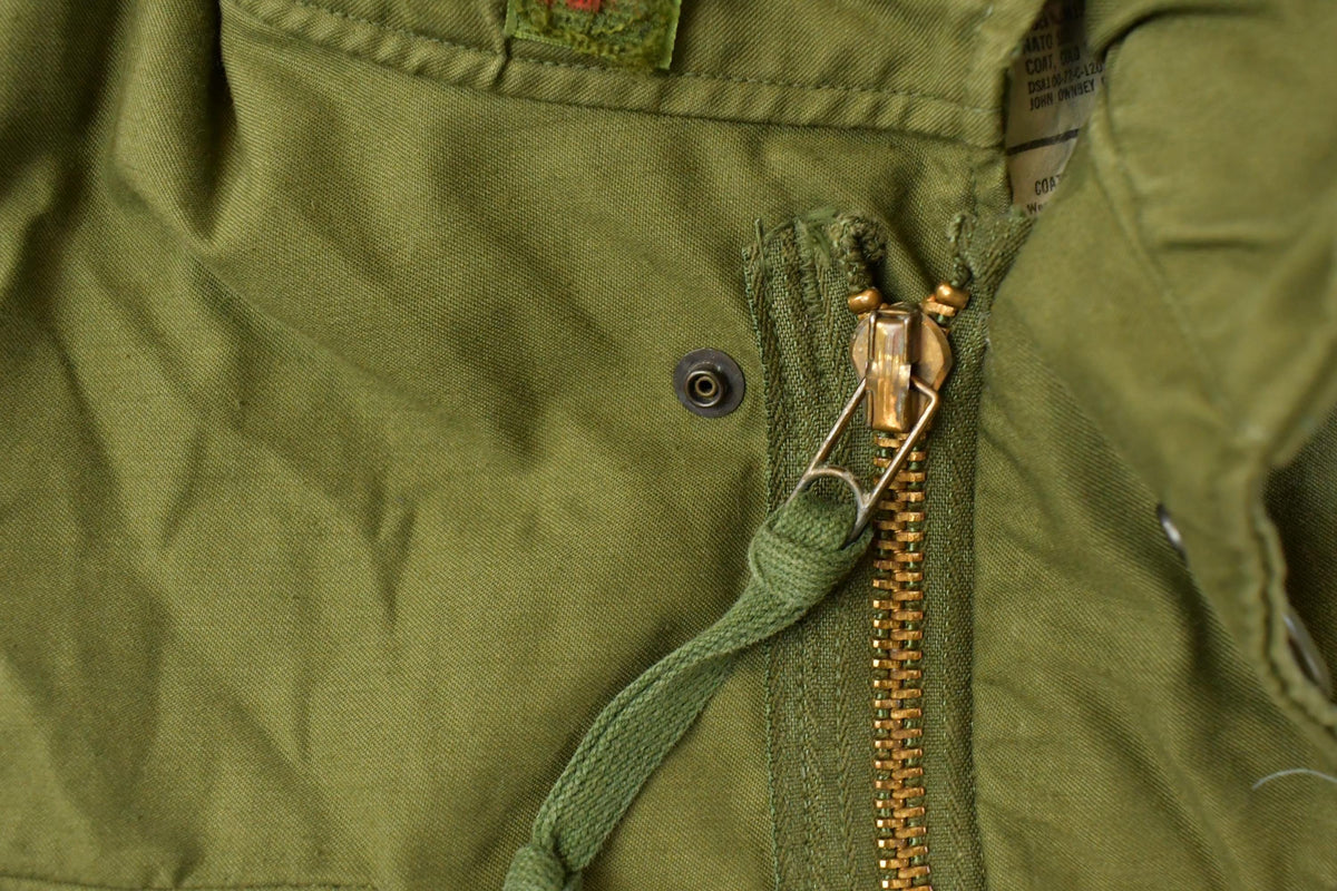 Vintage 1970s M-65 Military Cold Weather Field Coat Men's Large