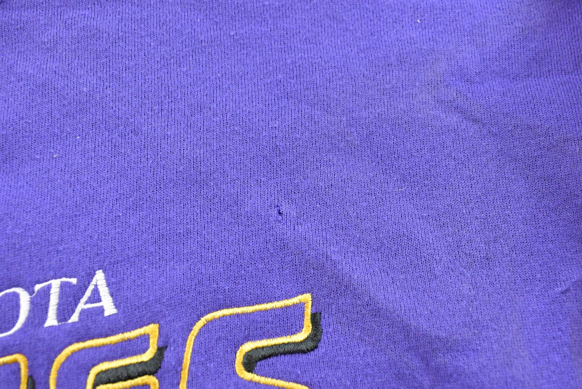 Vintage 1990s Logo 7 Minnesota Vikings Embroidered Crewneck Sweatshirt Men's XL