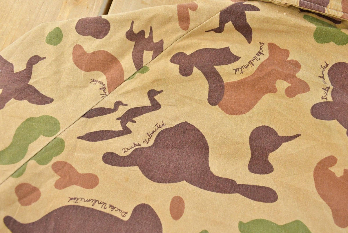 True Vintage 1970s Stange Ducks Unlimited Firestone Embroidered Duck Camo Jacket Men's XL