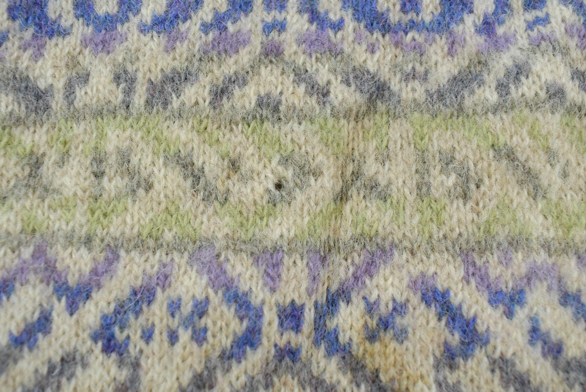 Vintage 1990s Colours Alexander Julian Knit Shetland Wool Argyle Crewneck Sweater Men's S / 90s Knitted Sweatshirt / Made in Hong Kong