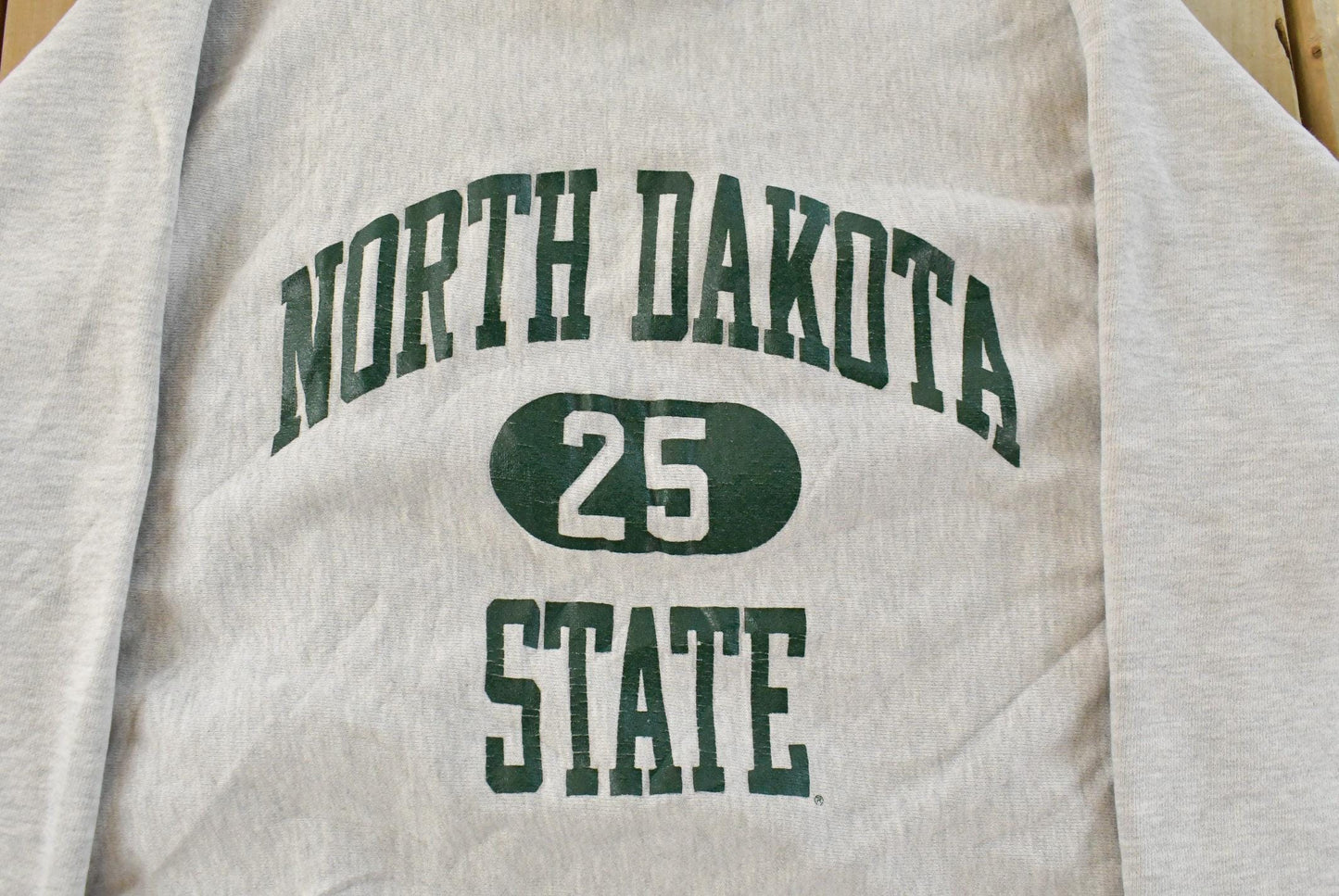 Vintage 1990s North Dakota State Champion Reverse Weave Crewneck Sweatshirt Men's XL