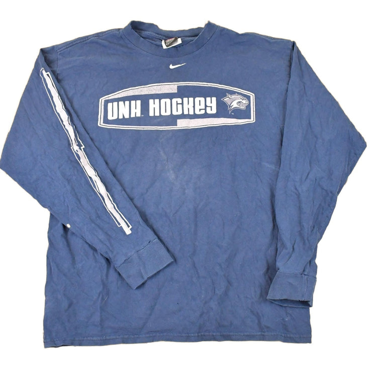 Vintage Y2K Nike Centre Swoosh UNH Hockey Graphic Print Crew Neck Shirt Men's M