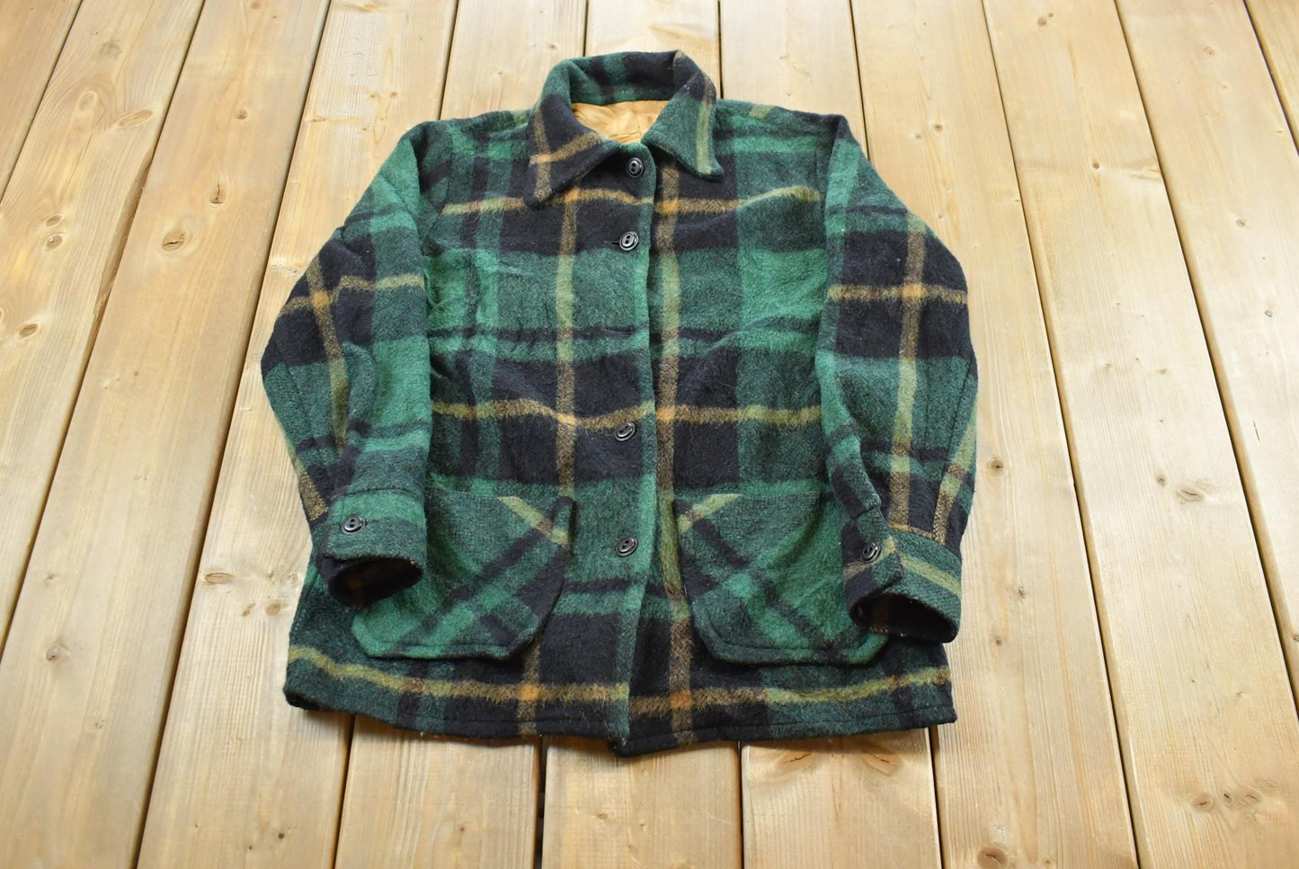 True Vintage 1970s Wool Flannel Over Shirt Shacket Men's S / Outdoors Hiking Button Up / 70s Plaid