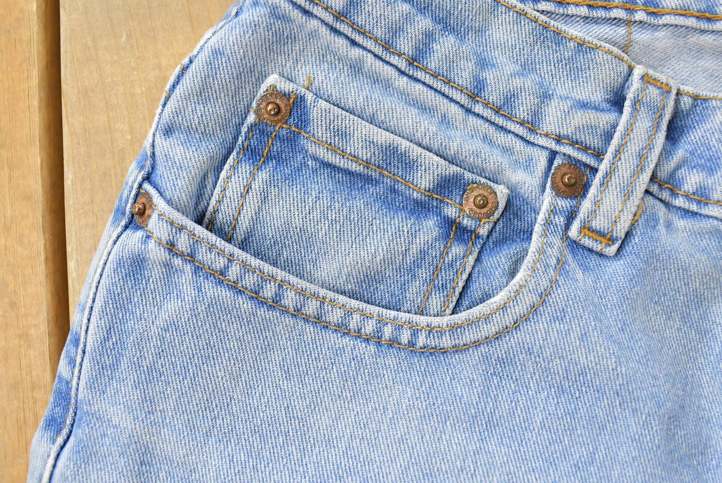 Vintage 2000's Jordache Bell Bottom Boot Cut Denim Jeans Women's 27 x 30.5