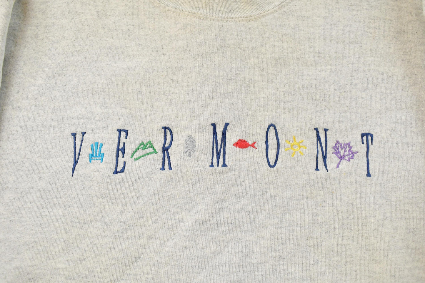Vintage 1990s Vermont Fishing Outdoorsman Crewneck Sweatshirt Mens M