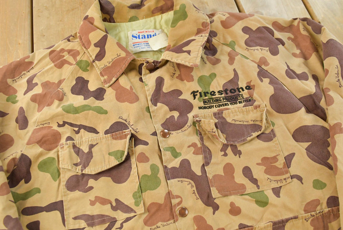 True Vintage 1970s Stange Ducks Unlimited Firestone Embroidered Duck Camo Jacket Men's XL