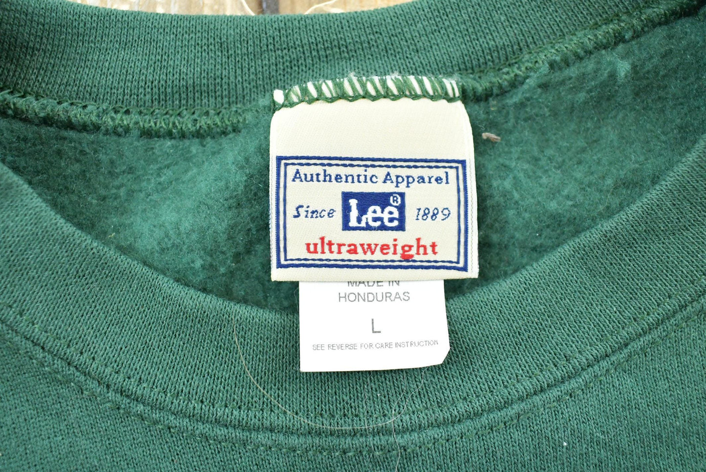 Vintage 1990s Lee Ultraweight Blank Green Crewneck Sweatshirt Men's L