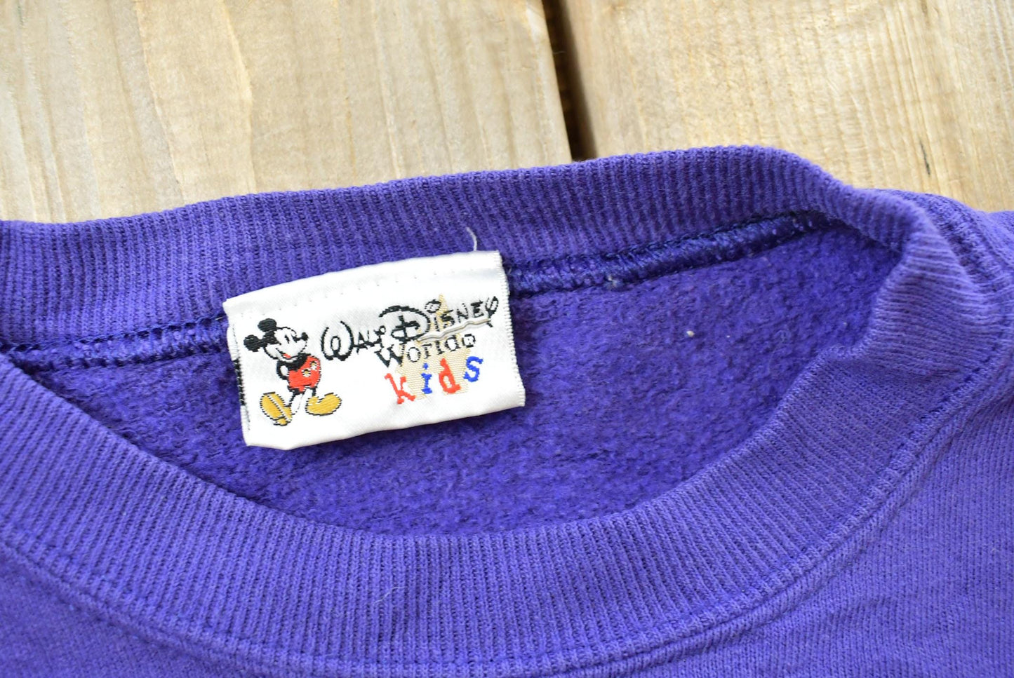 Vintage 1990s Walt Disney World Minnie Mouse Crewneck Sweatshirt Youth M