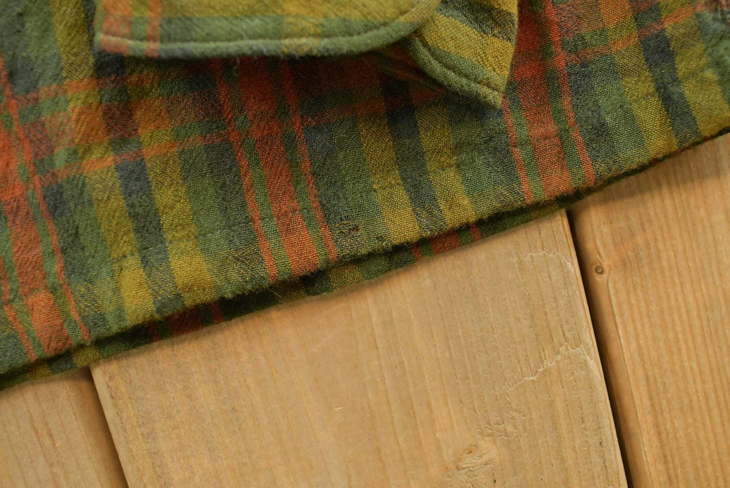 Vintage 1970s Sir Pendleton Wool Flannel Board Shirt Men's M / Loop Collar True Vintage / 70s Plaid Tartan / Made in USA