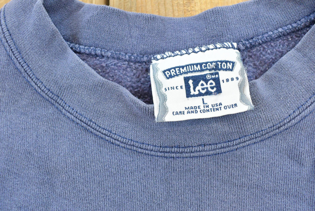 Vintage 1990s Newburyport Massachusetts Whales Crewneck Sweatshirt Men's M / Souvenir / Streetwear / Travel And Vacation / 90s Made in USA