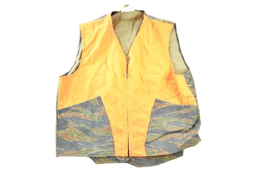 Vintage 1980s Clarkfield Outdoors Woodland Camo Hunters Vest Men's L