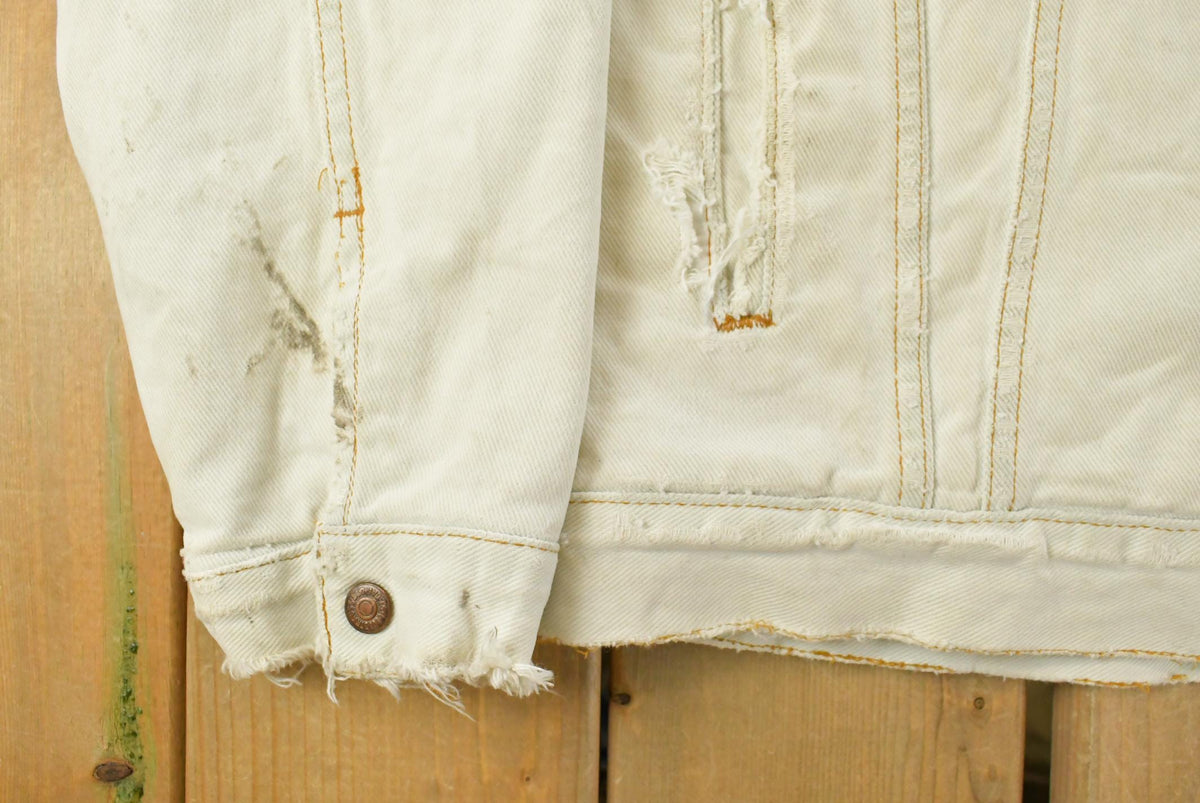 Vintage 1980s Levi's Distressed Sherpa Lined Denim Jean Jacket Men's M
