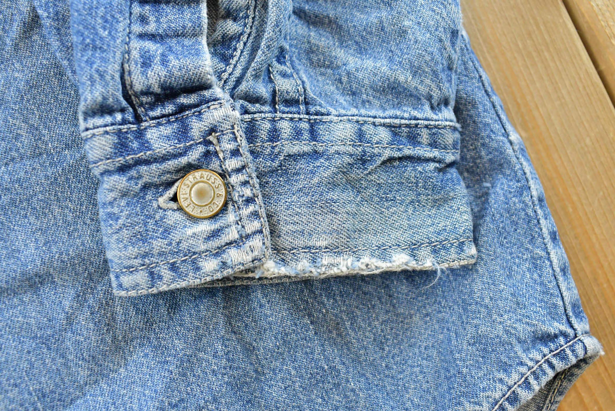 Vintage 1990s Distressed Levis Red Tab Denim Heavyweight Button Up Shirt Men's XL