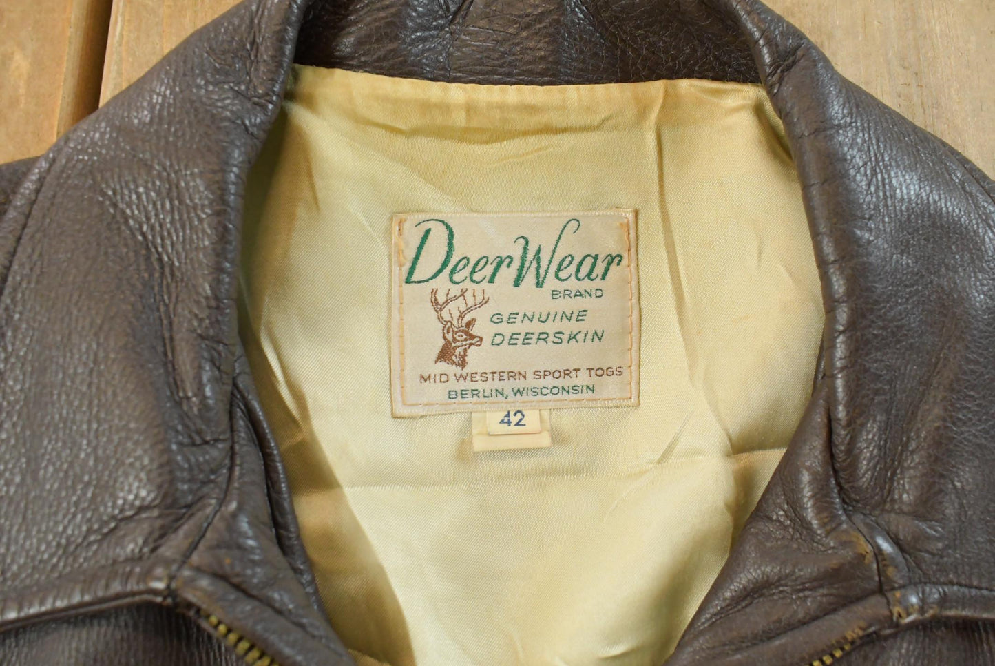 Vintage 1970s DeerWear Deer Skin Leather Bomber Jacket Made In USA Men's M
