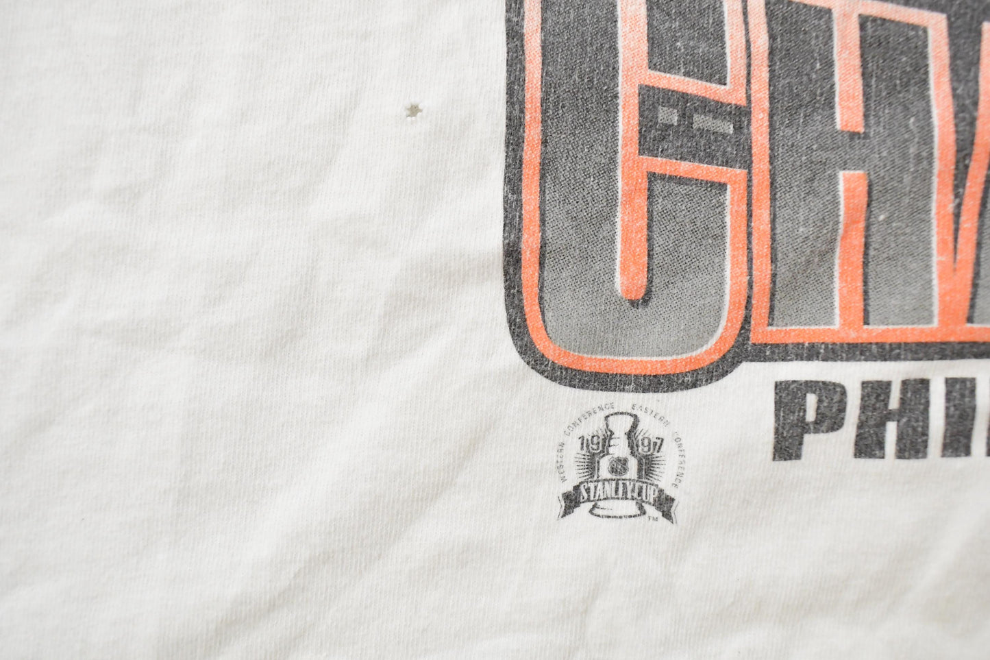 Vintage 1997 Philadelphia Flyers Eastern Conference Champions NHL Starter T-shirt Mens XL