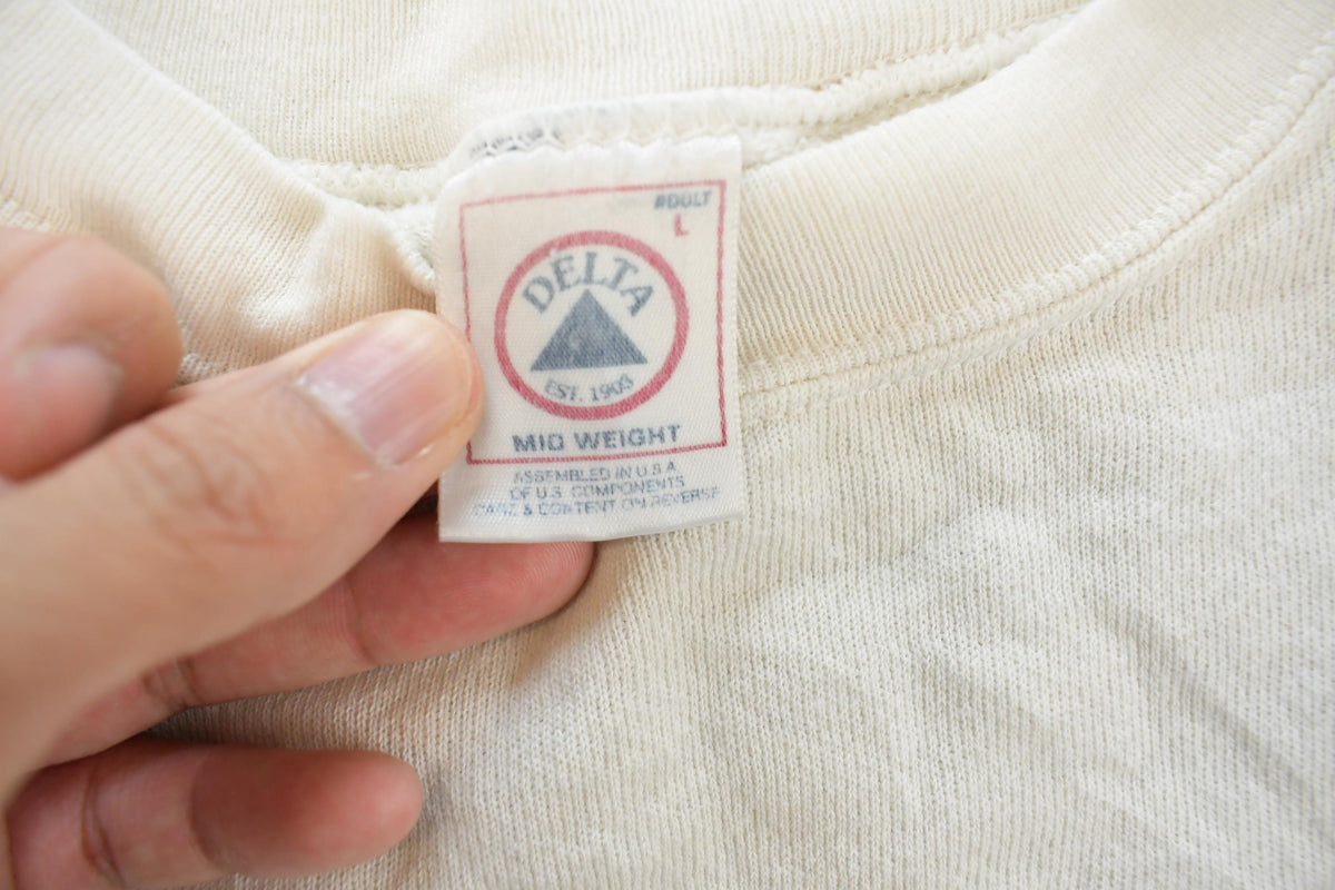 Vintage 1990s Outerbanks Carolina Embroidered Travel Graphic Crewneck Sweatshirt Men's L