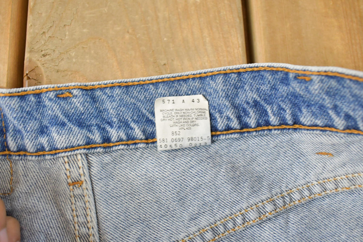 Vintage 1990s Levi's Orange Tab 550 Relaxed Fit Denim Jeans Men's 32 x 32.5